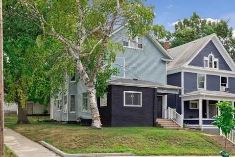 2326 Bryant Ave N, Minneapolis, MN 55411