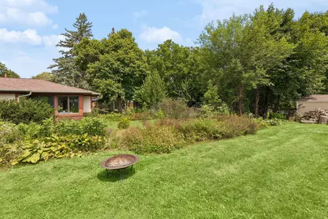Exterior - 501 Sumner St E, Northfield, MN 55057 photo 8 of 11