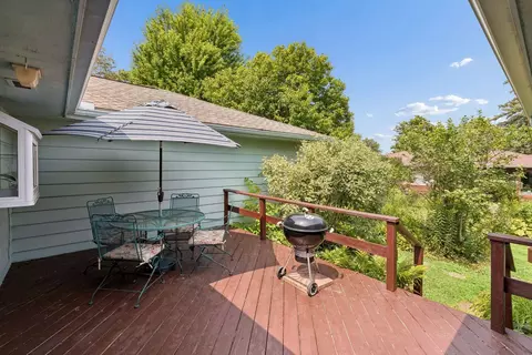 Exterior - 501 Sumner St E, Northfield, MN 55057 photo 7 of 11