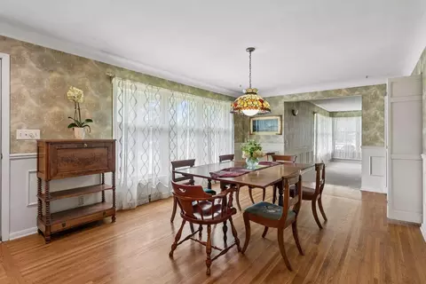 Dining - 501 Sumner St E, Northfield, MN 55057 photo 3 of 3