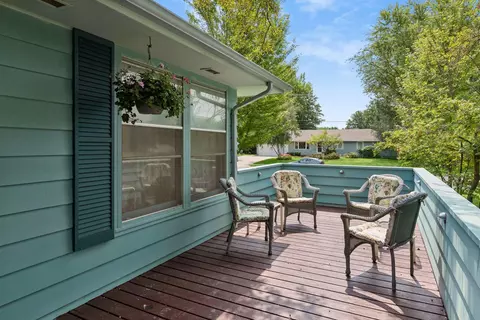 Exterior - 501 Sumner St E, Northfield, MN 55057 photo 5 of 11