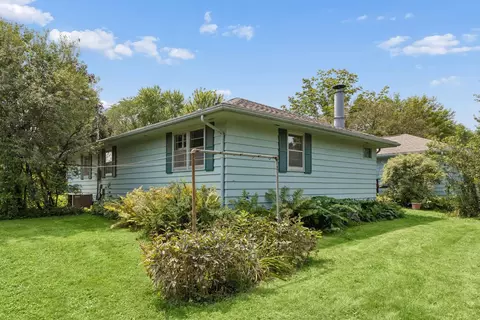 Exterior - 501 Sumner St E, Northfield, MN 55057 photo 10 of 11