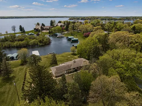2685 Shadywood Rd, Excelsior, MN 55331 photo 12