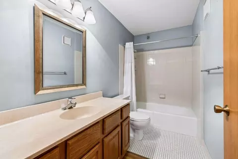 Bath - 3801 W 98th St #209, Bloomington, MN 55431 photo 4 of 4
