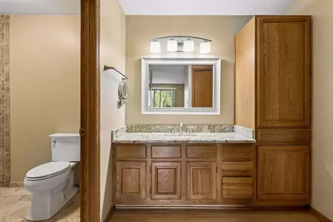 Bath - 3801 W 98th St #209, Bloomington, MN 55431 photo 2 of 4