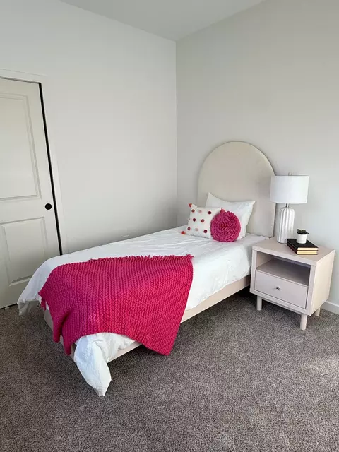 Bedroom - 4381 See Gull Cv, Brainerd, MN 56401 photo 7 of 7