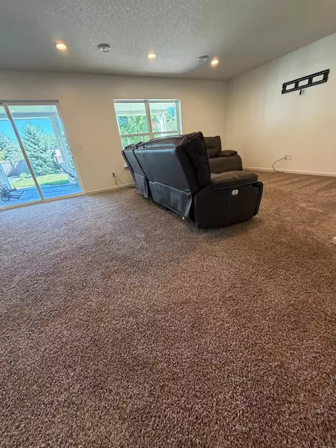 Living - 1309 Shadow Creek Curv, Eagan, MN 55123 photo 1 of 6