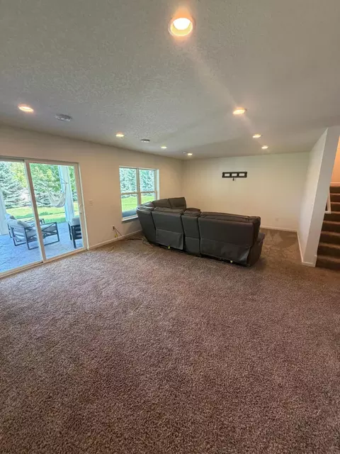 Living - 1309 Shadow Creek Curv, Eagan, MN 55123 photo 2 of 6