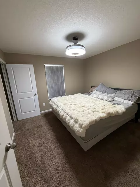 Bedroom - 1309 Shadow Creek Curv, Eagan, MN 55123 photo 2 of 6
