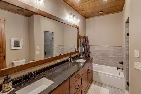 Bath - 35537 Moonback Dr, Laporte, MN 56461 photo 1 of 7