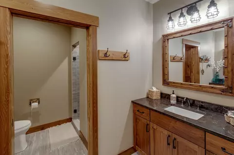 Bath - 35537 Moonback Dr, Laporte, MN 56461 photo 3 of 7