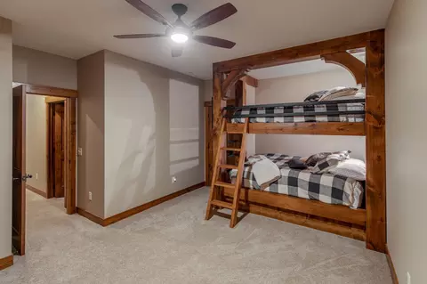 Bedroom - 35537 Moonback Dr, Laporte, MN 56461 photo 4 of 6