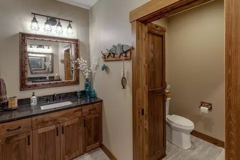 Bath - 35537 Moonback Dr, Laporte, MN 56461 photo 2 of 7