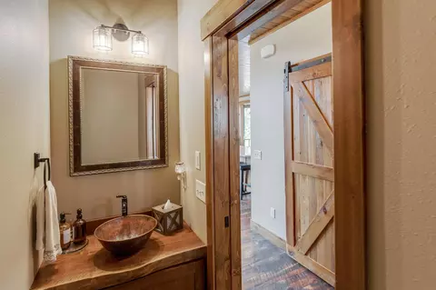Bath - 35537 Moonback Dr, Laporte, MN 56461 photo 5 of 7