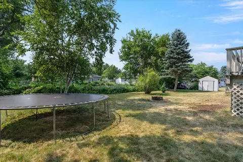 Exterior - 1024 Q St NE, Brainerd, MN 56401 photo 7 of 9