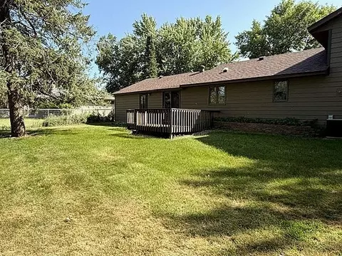 Exterior - 2022 River Rd, Windom, MN 56101 photo 3 of 8