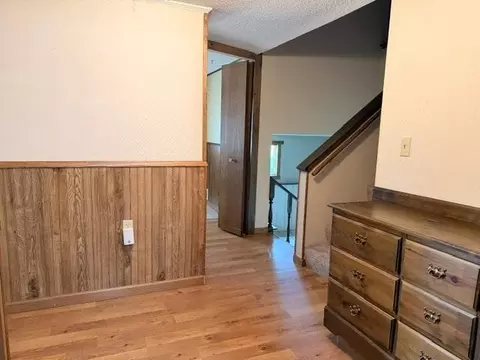 Entry Way - 2022 River Rd, Windom, MN 56101 photo 2 of 2