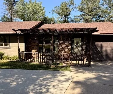 Exterior - 2022 River Rd, Windom, MN 56101 photo 5 of 8