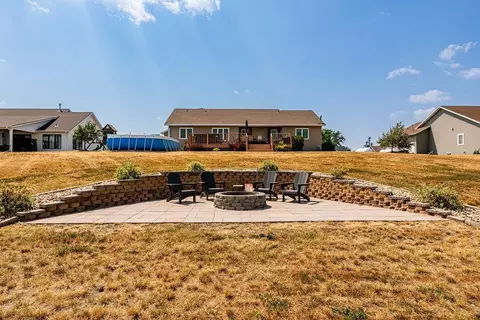 Exterior - 620 2nd St, Arthur, ND 58006 photo 6 of 7