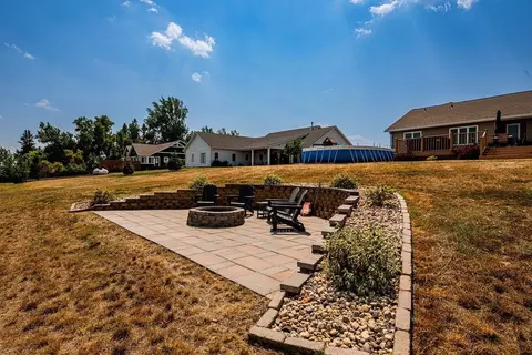 Exterior - 620 2nd St, Arthur, ND 58006 photo 5 of 7