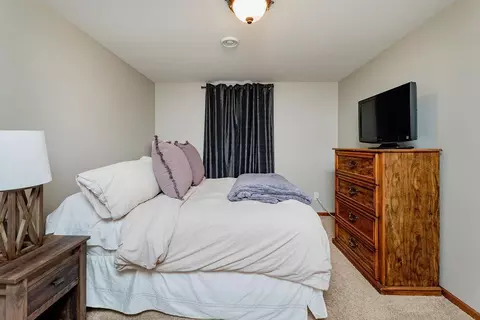 Bedroom - 620 2nd St, Arthur, ND 58006 photo 6 of 6