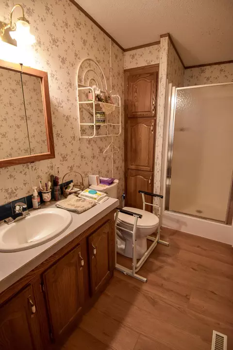 Bath - 230 4th St, Stephen, MN 56757 photo 1 of 4