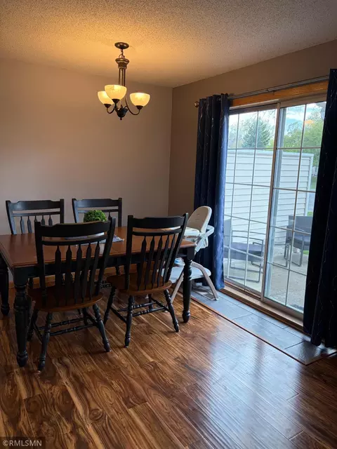 Dining - 4126 Durham Ct #136, Eagan, MN 55122 photo 1 of 1