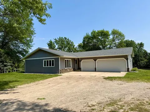 4131 75th St NW, Pennock, MN 56279