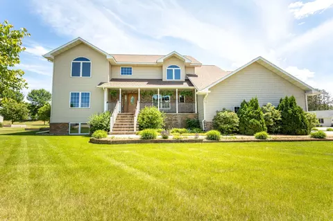 3021 Pinewood Ln NE, Alexandria, MN 56308