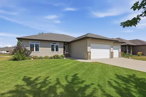 168 30th Ave E, West Fargo, ND 58078