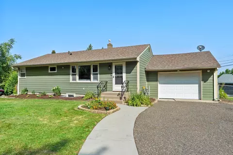 2435 Jansen Ave, White Bear Lake, MN 55110