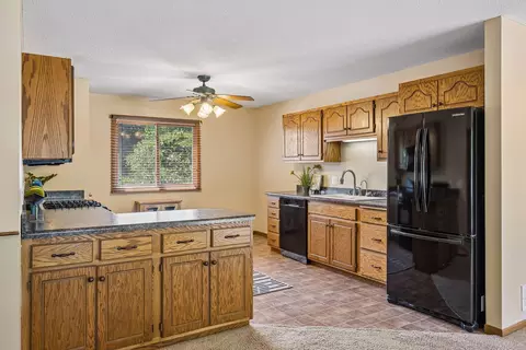 Kitchen - 11824 W River Rd, Champlin, MN 55316 photo 1 of 5