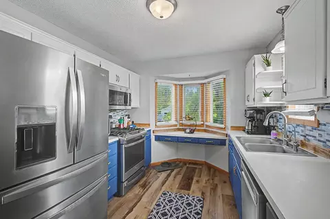 Kitchen - 6124 114th Pl N, Champlin, MN 55316 photo 2 of 3
