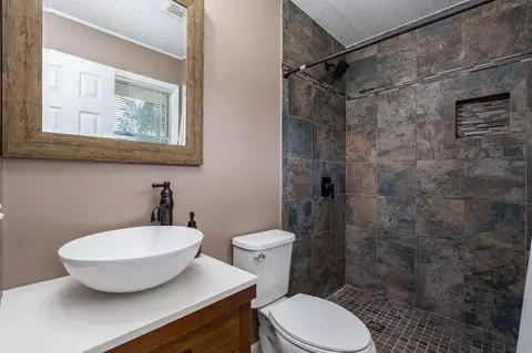 Bath - 716 W River St, Waterville, MN 56096 photo 1 of 5
