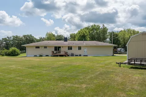 Exterior - 716 W River St, Waterville, MN 56096 photo 5 of 9