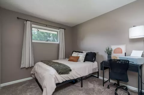 Bedroom - 716 W River St, Waterville, MN 56096 photo 4 of 8