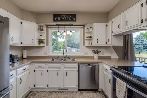 Kitchen - 716 W River St, Waterville, MN 56096 photo 3 of 3