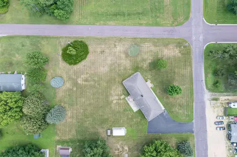 View/Area - 716 W River St, Waterville, MN 56096 photo 9 of 13