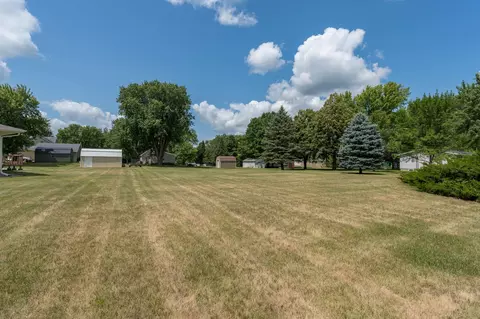 Exterior - 716 W River St, Waterville, MN 56096 photo 9 of 9