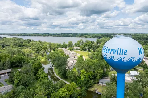 View/Area - 716 W River St, Waterville, MN 56096 photo 12 of 13