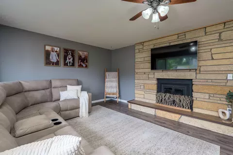 Living - 716 W River St, Waterville, MN 56096 photo 4 of 4