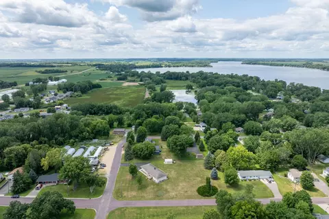 View/Area - 716 W River St, Waterville, MN 56096 photo 4 of 13