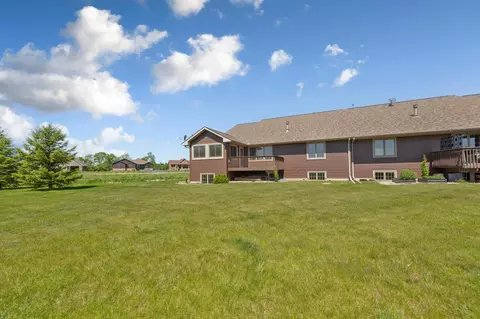 Exterior - 20345 Geneva Trl, Faribault, MN 55021 photo 9 of 10