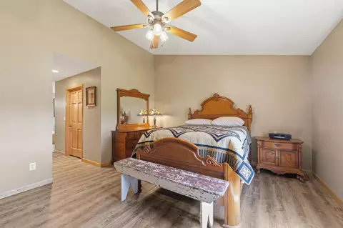 Bedroom - 20345 Geneva Trl, Faribault, MN 55021 photo 2 of 4