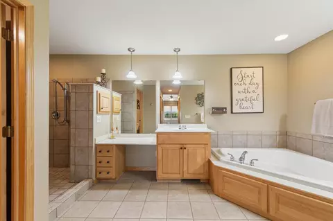 Bath - 20345 Geneva Trl, Faribault, MN 55021 photo 1 of 4