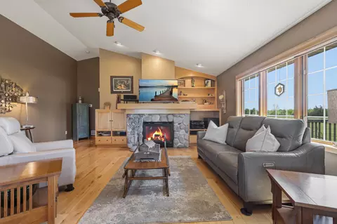 Living - 20345 Geneva Trl, Faribault, MN 55021 photo 2 of 5
