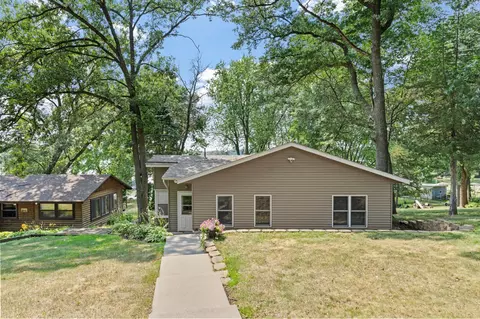 11426 54th St, Clear Lake, MN 55319