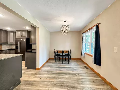 Dining - 1024 5th St SW, Willmar, MN 56201 photo 1 of 1