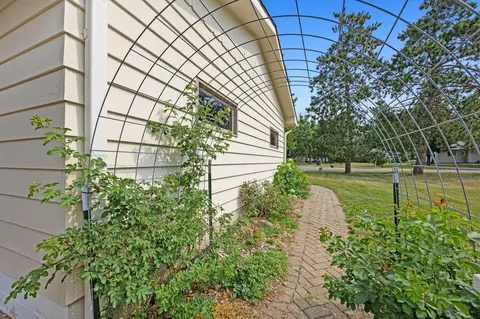 Exterior - 475 Riverside St, Mora, MN 55051 photo 13 of 22