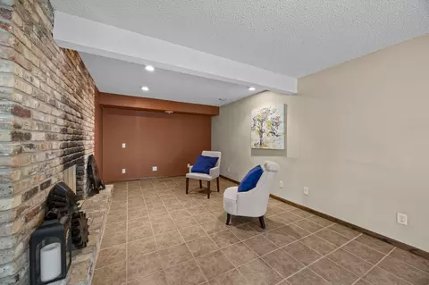 Living - 475 Riverside St, Mora, MN 55051 photo 7 of 10